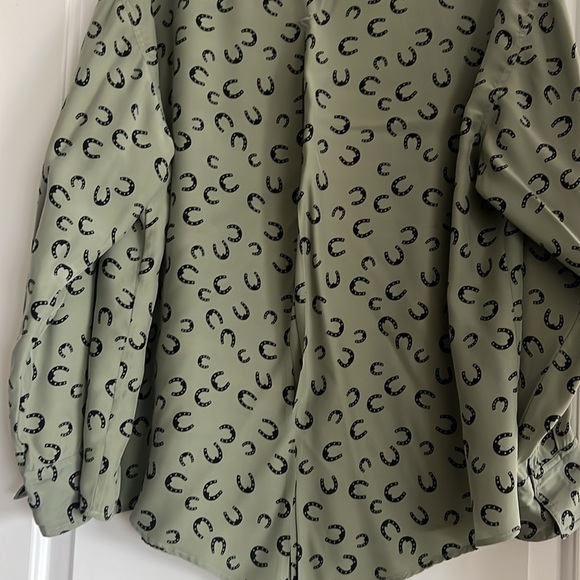 Elizabeth and James silk blouse - Picture 6 of 7